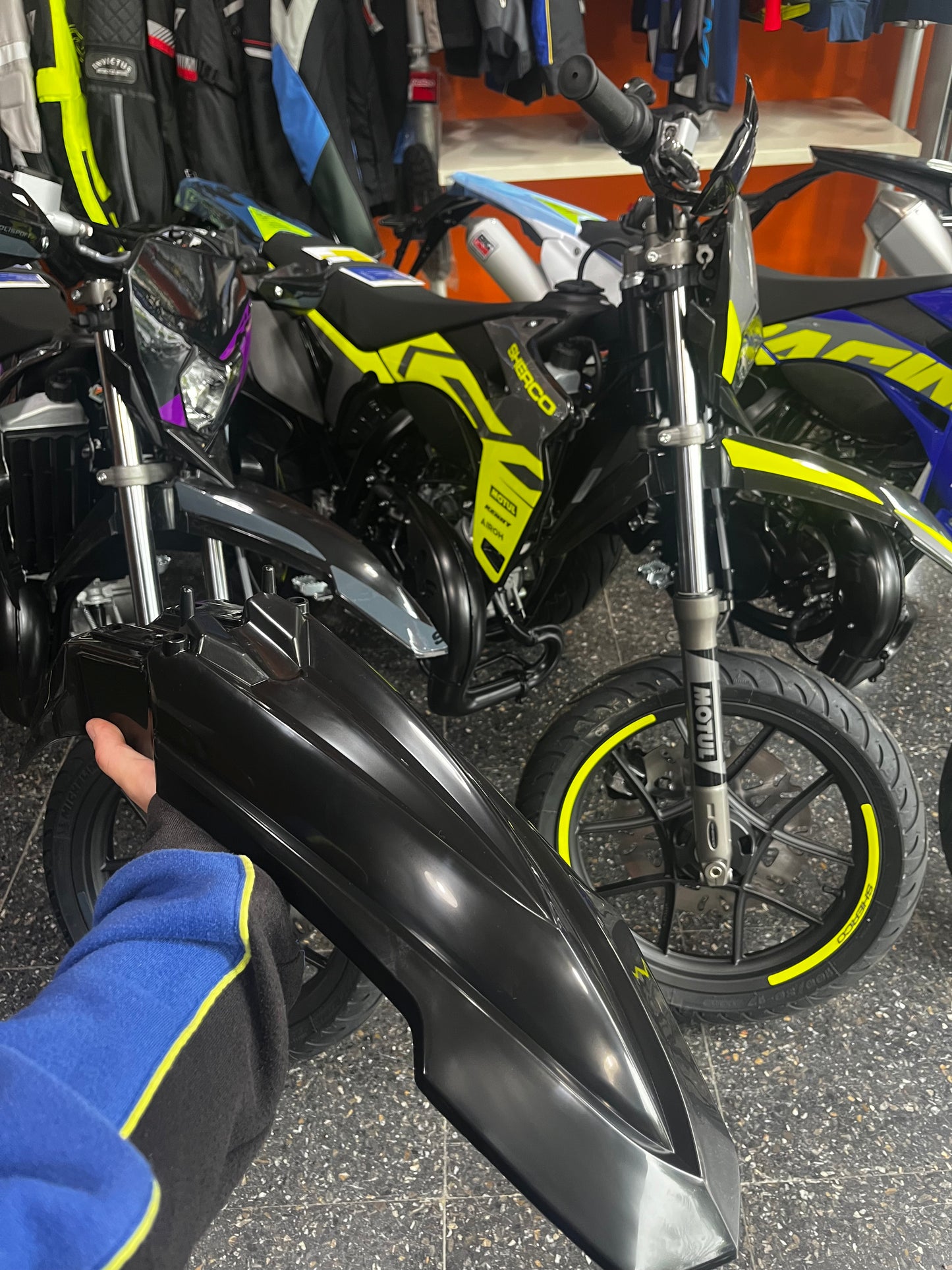 GUARDABARROS DELANTERO SHERCO SILVER/BLACK MOON 50CC